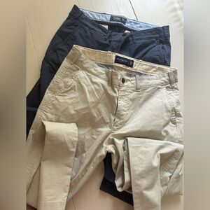 Abercrombie & Fitch - bundle of 2 Chinos